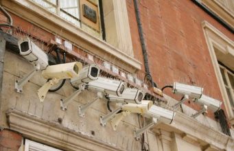 Лица астраханцев заносят в базу данных «Безопасный город»